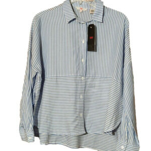 WOMEN'S Top by Levi's NWT Size XS